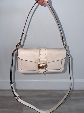 Coach Cream Leather Shoulder Bag with Gold Hardware